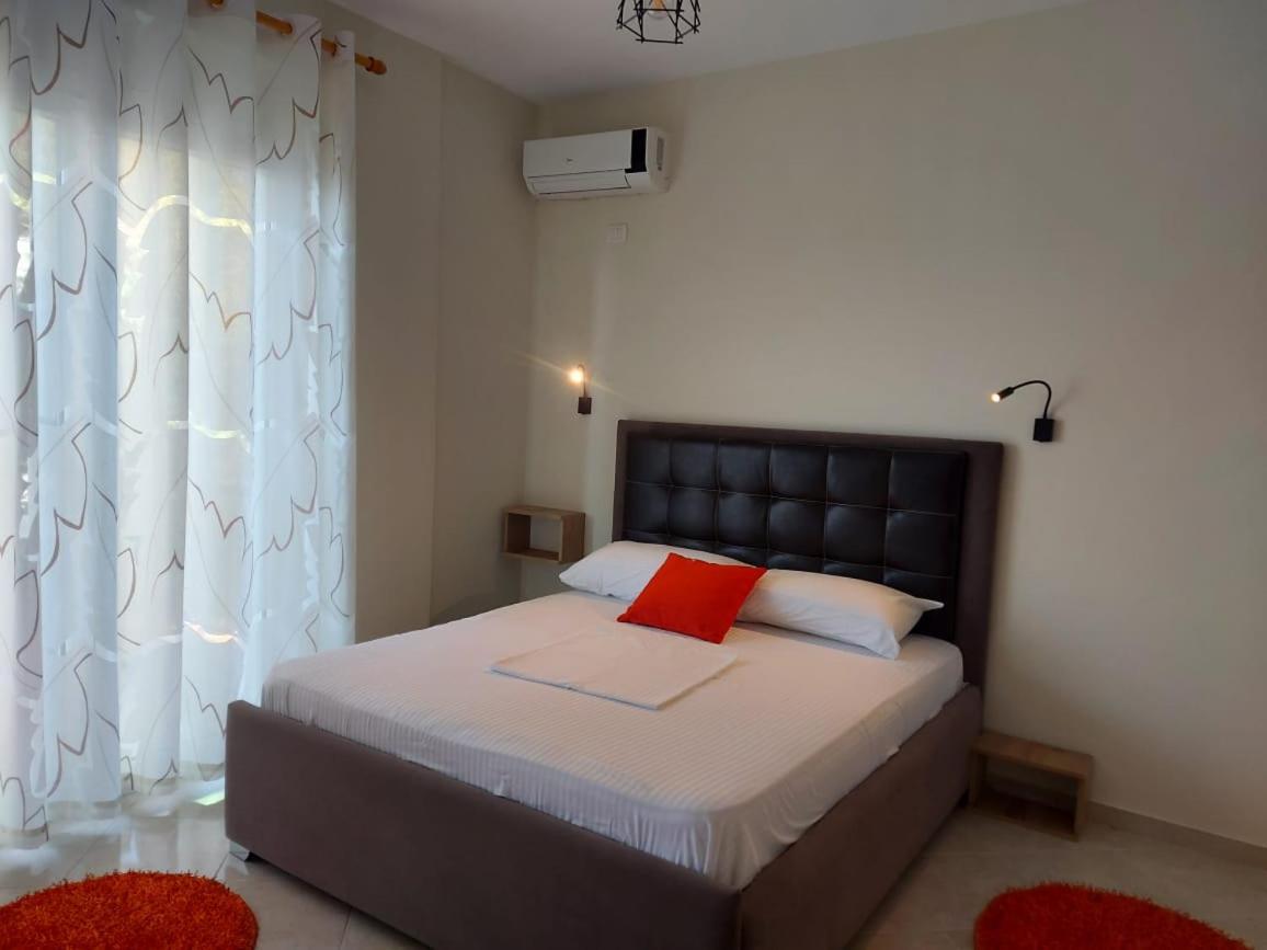 Deni Sea View Apartment Vlorë 객실 사진